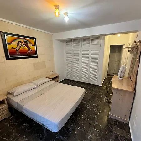 Casa Amparo דירה *